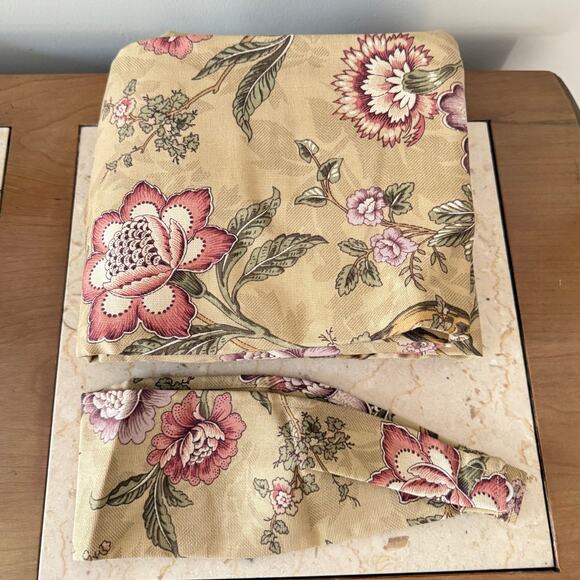 NWT Waverly Drapery Rod Pocket Panel 52 x 84 Mandalay Camel Botanicals Lined - Picture 8 of 9